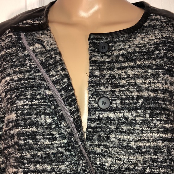 Ann Taylor Grey Jacket . NWT. 10 - Picture 3 of 11